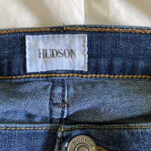 Hudson - Picture 4 of 7